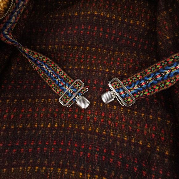 Himalayan Artisan Handmade Red Woven Poncho with Backpack Hoodie One Size - Picture 7 of 7